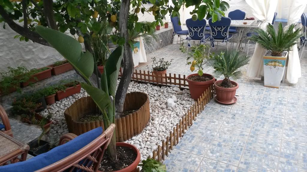 B&B Gi&Giò Cabras Ngoại thất bức ảnh