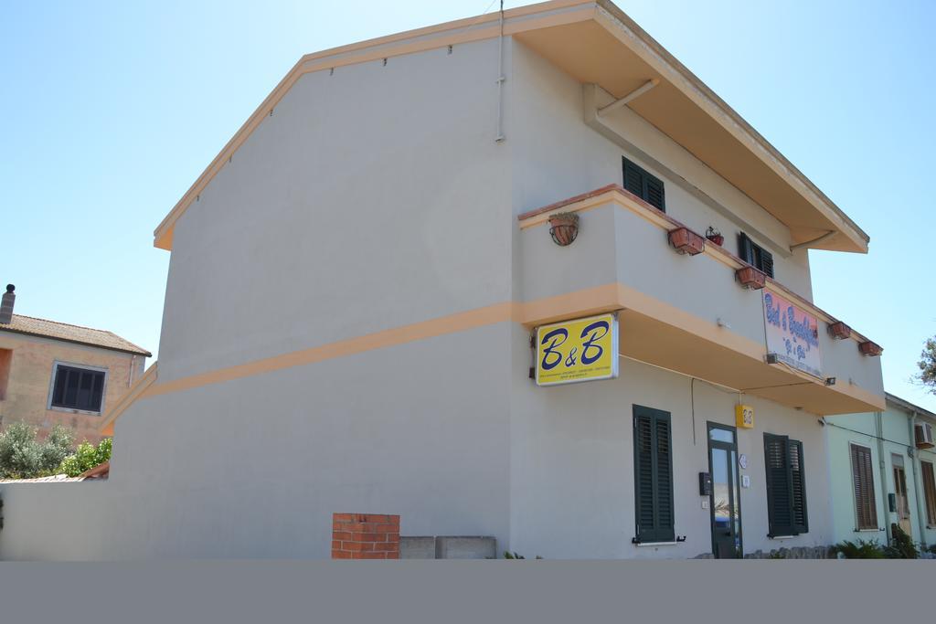 B&B Gi&Giò Cabras Ngoại thất bức ảnh