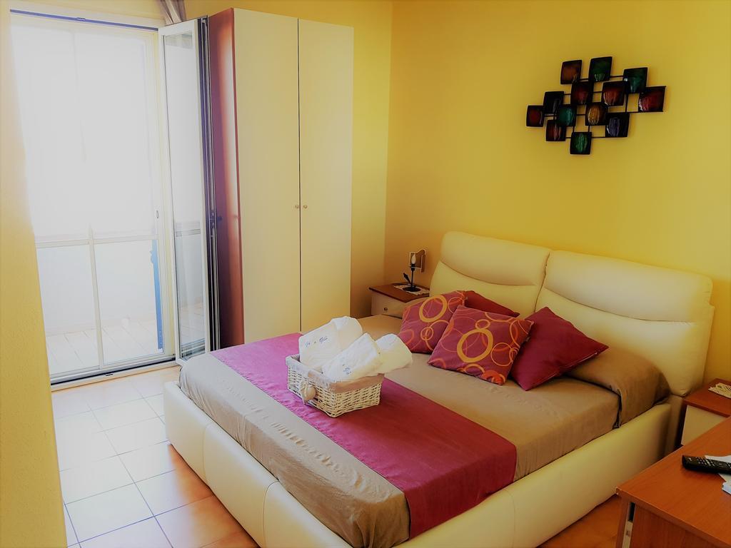 B&B Gi&Giò Cabras Ngoại thất bức ảnh